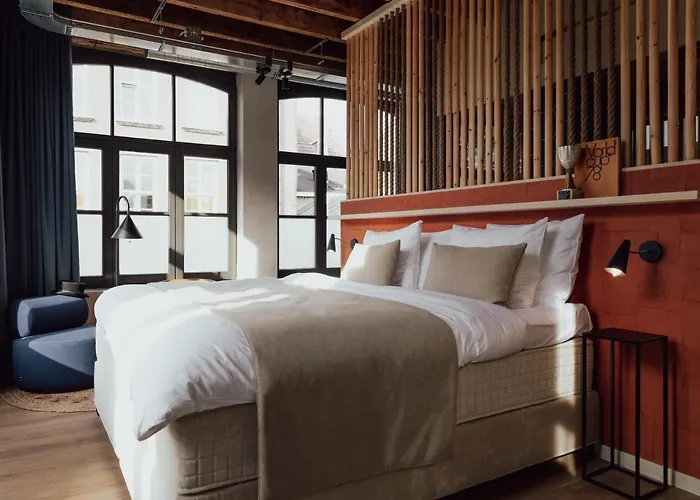 Hotel Cousins Boutique *